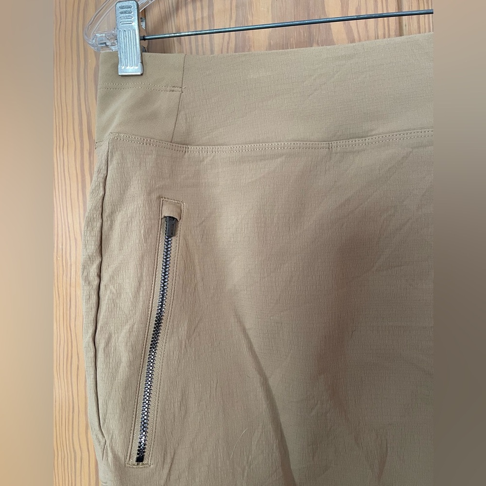 NWT Athleta Trekkie North Jogger, Loose Fit, Big Sur Brown, Size 24 - Picture 5 of 10
